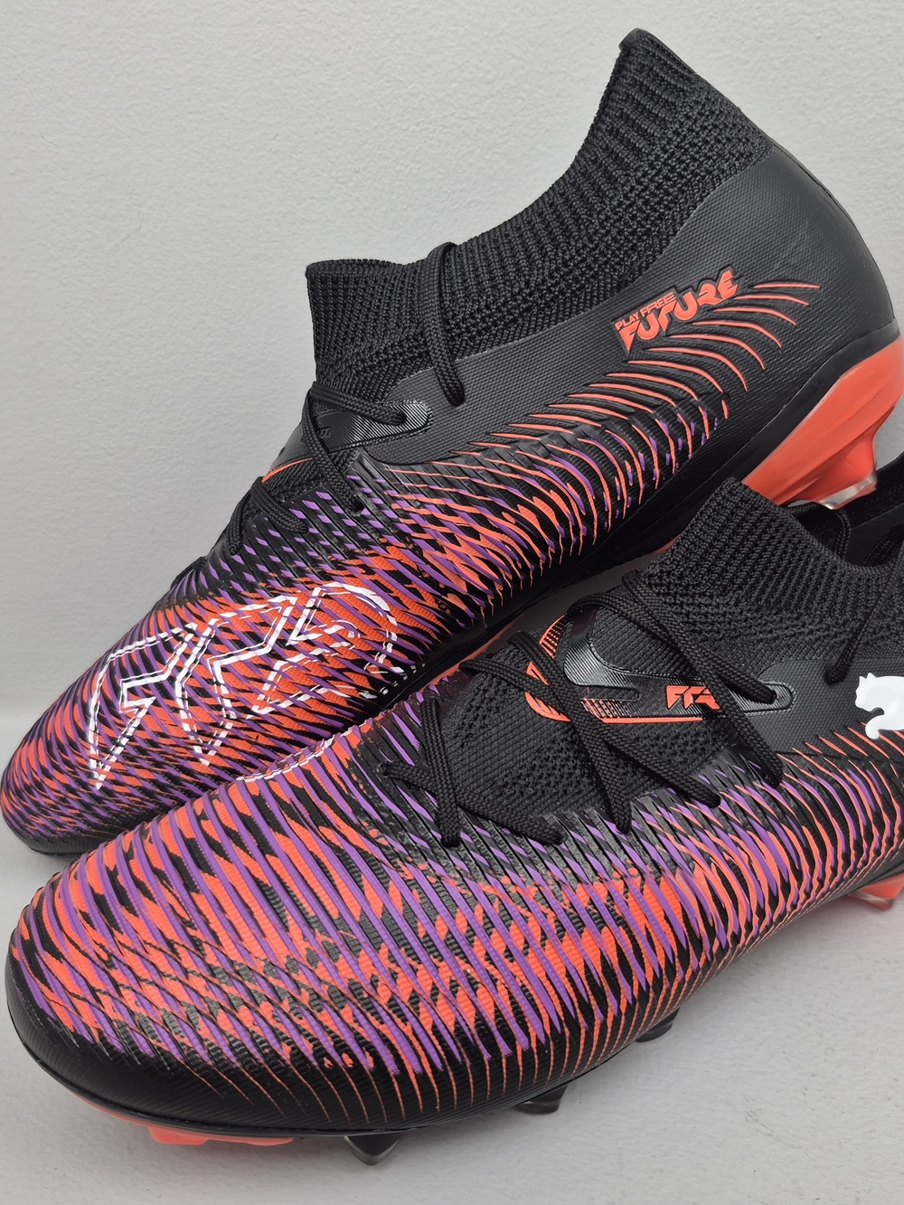 PUMA Future FG Mid Top Lace Up Soccer Cleats Black/Purple/Orange 108382-01 sz 11
